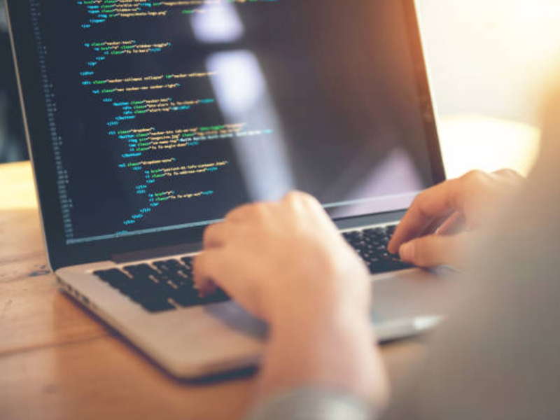 Kenali Perbedaan Designer dan Developer di Dunia Teknologi