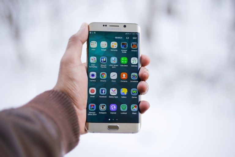 pengembangan aplikasi mobile